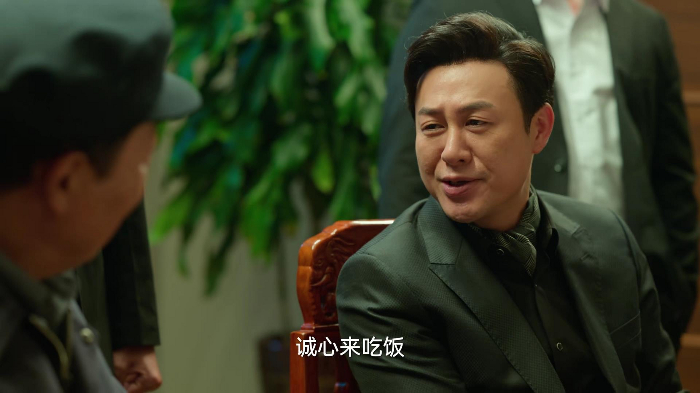 《狂飙》 李宏伟这个演员演技真的爆棚,说话,走路表情