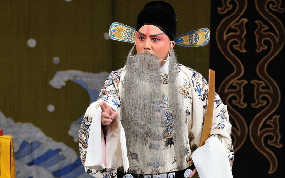 上海京剧院的京剧老生徐建忠,刘少军实力很强,但有些不太受重视