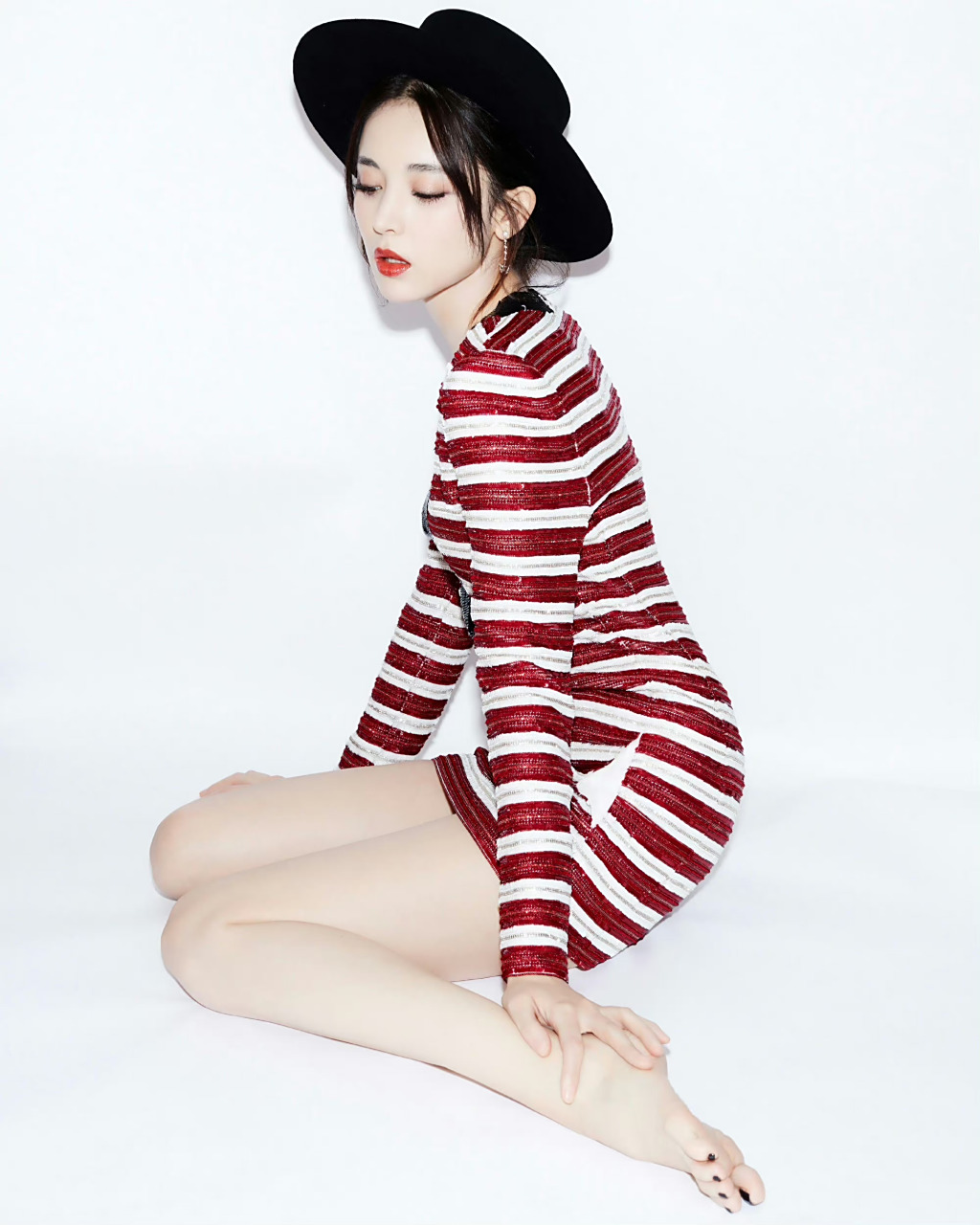 古力娜扎  美脚丫  大长腿