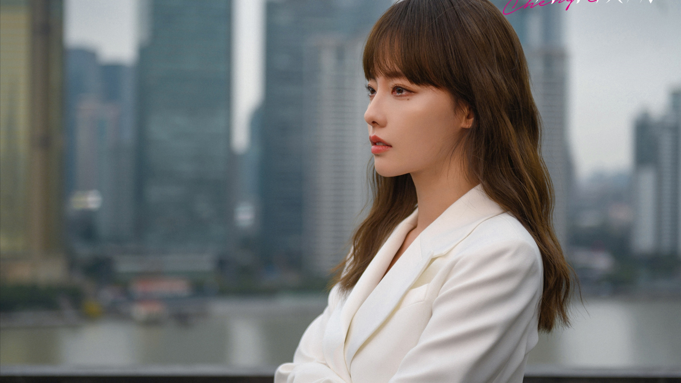 在大城市里,有一种人被戏称为"精致穷".