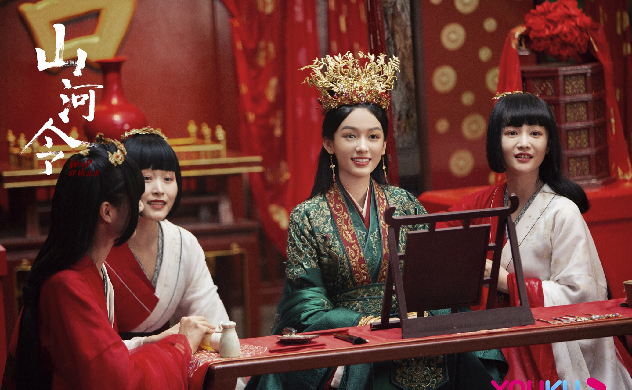 周也#《山河令》顾湘 / 造型小合集  阿湘开启也子造型缘虐的古装之