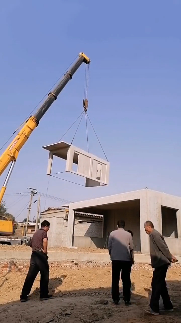 农村自建房乡村别墅  实景拍摄  移动水泥房