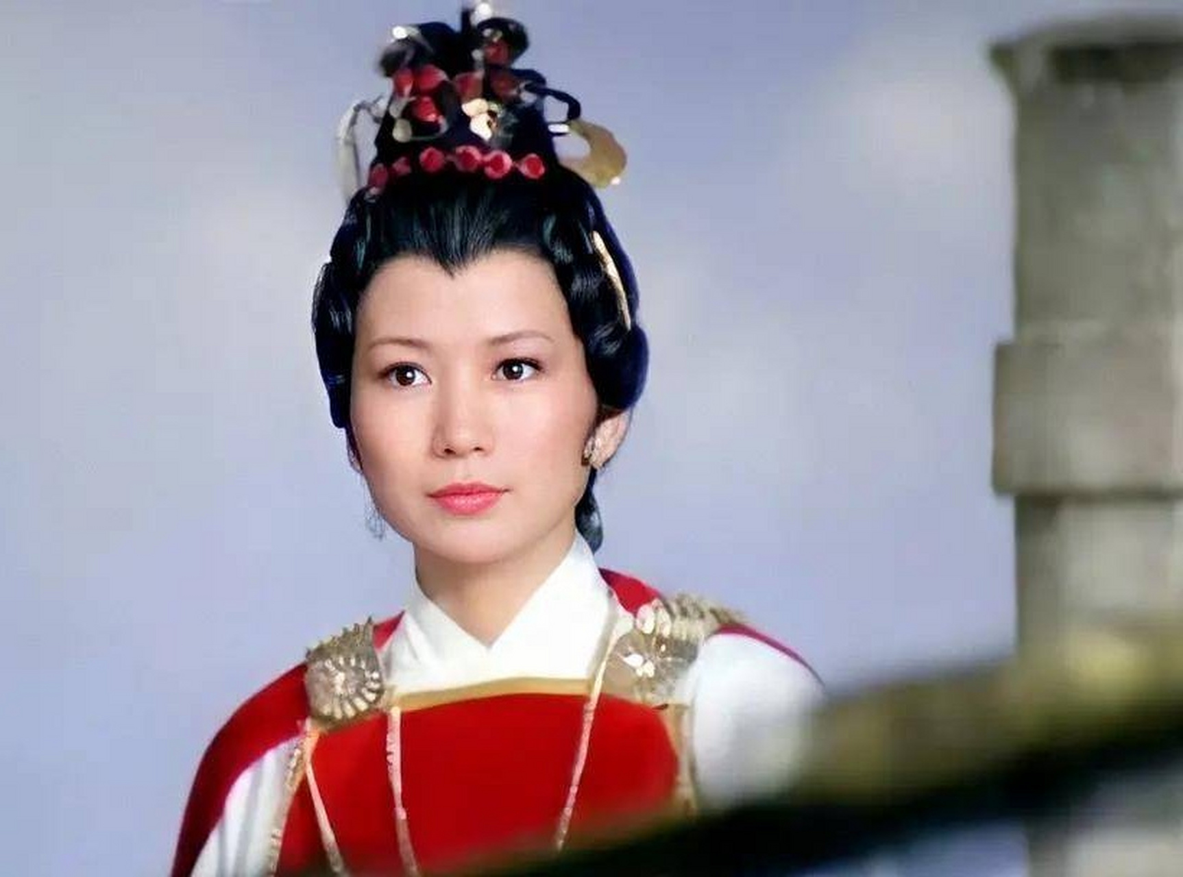 港片女神邵氏一姐井莉,端庄,秀丽的容貌给人的感觉就是一位善良值得