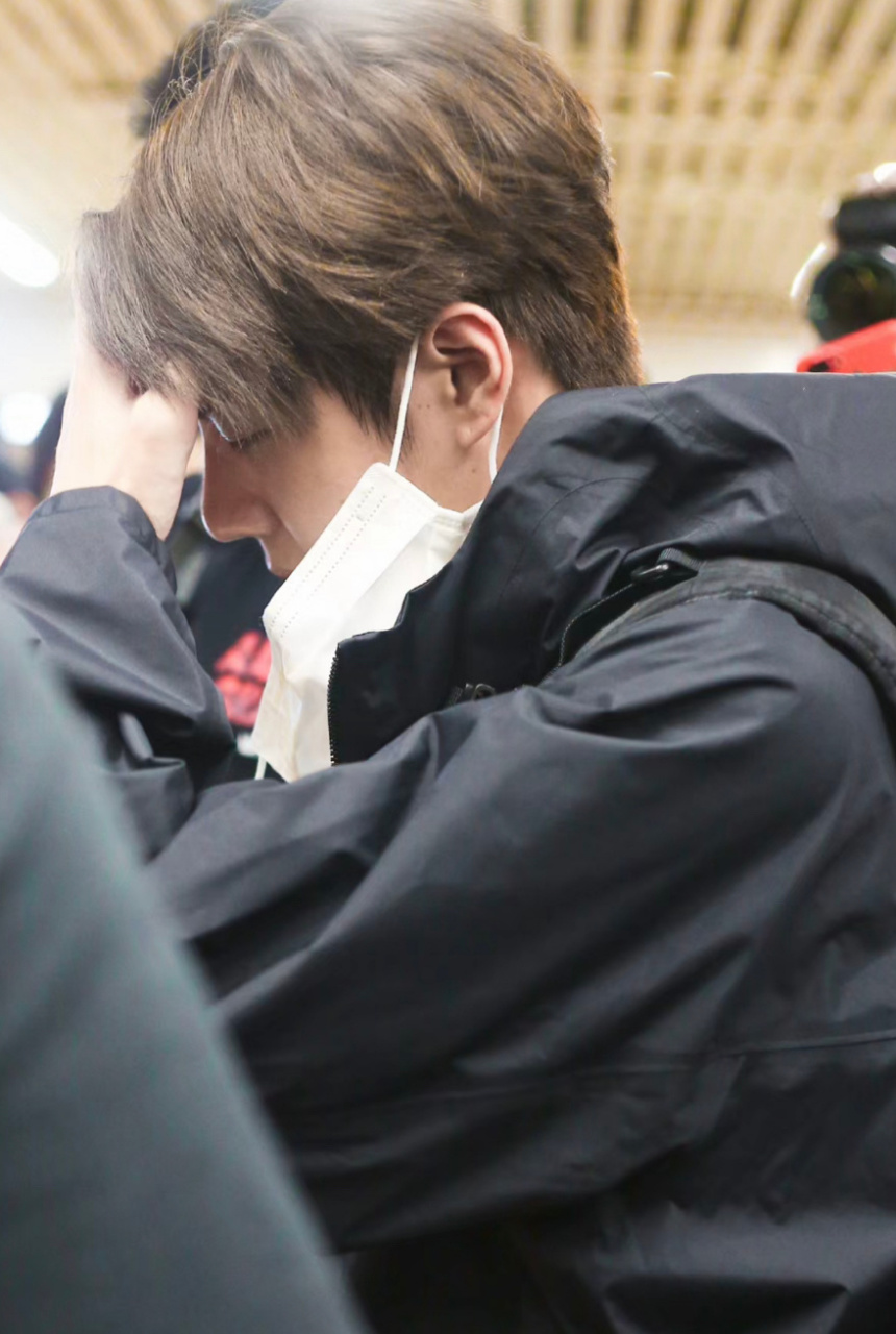 好近,王一博的素颜好绝 #王一博