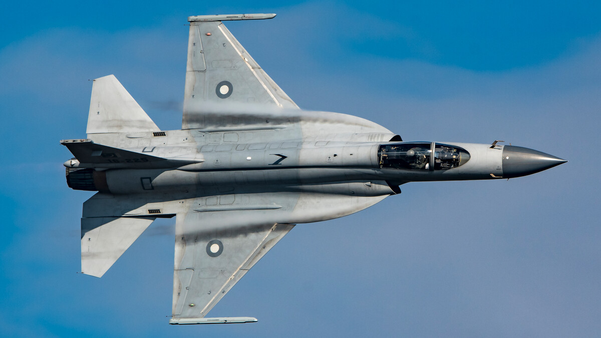 枭龙战斗机在当今的世界,属于什么水平?答案可能出乎你的意料