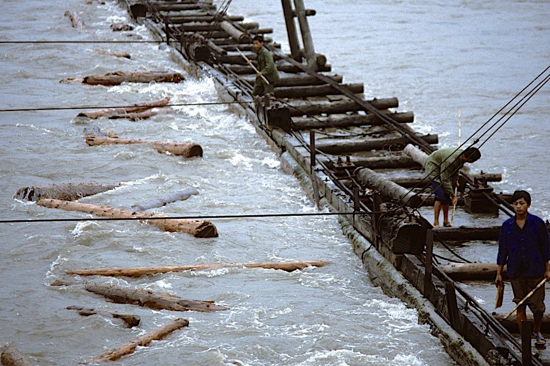 安逸!1985年四川都江堰绝版老照片,生活气息浓郁,张张值得珍藏