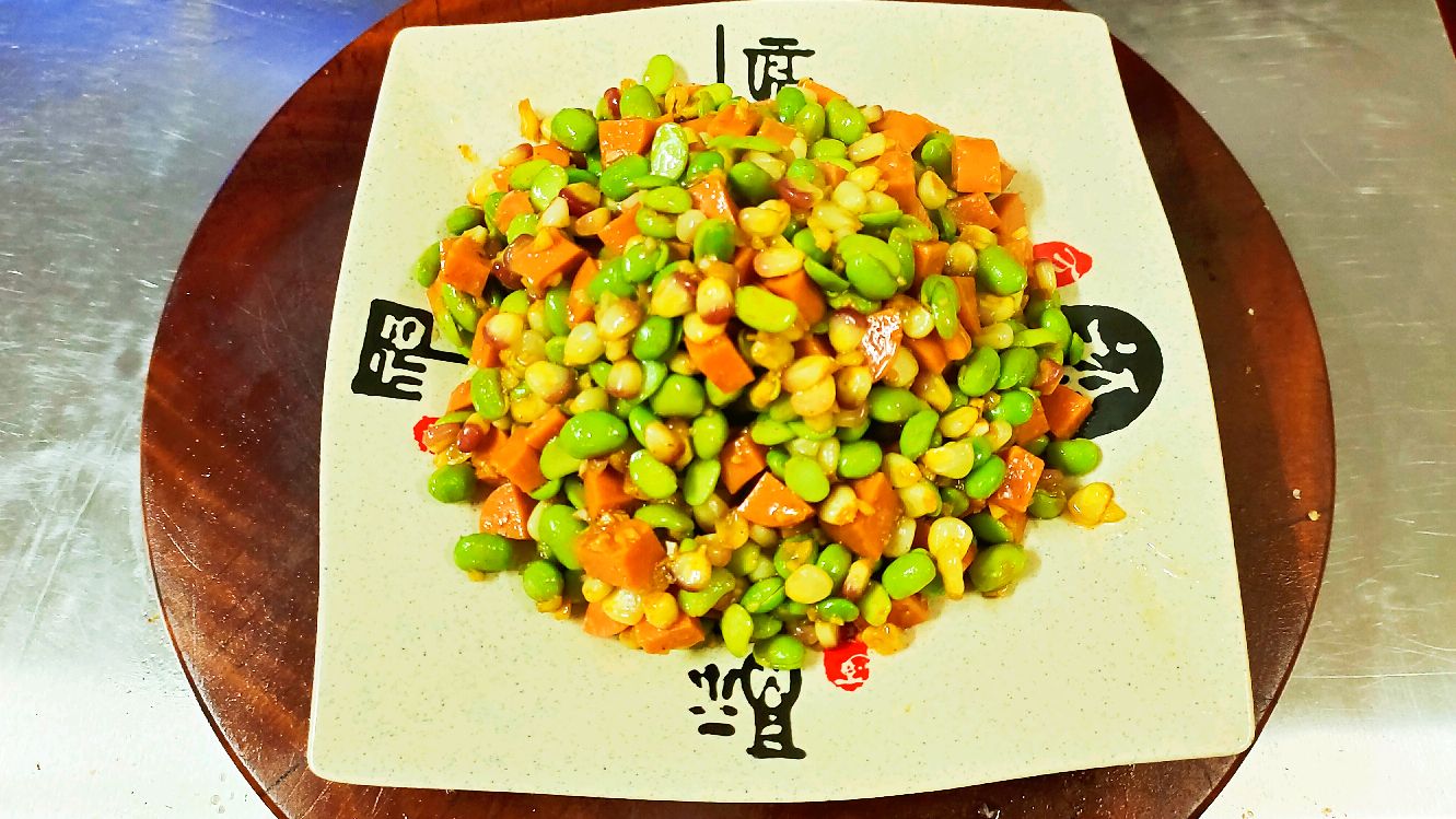 店主分享:“毛豆玉米炒火腿肠”的家常做法,做法简单,好吃不贵