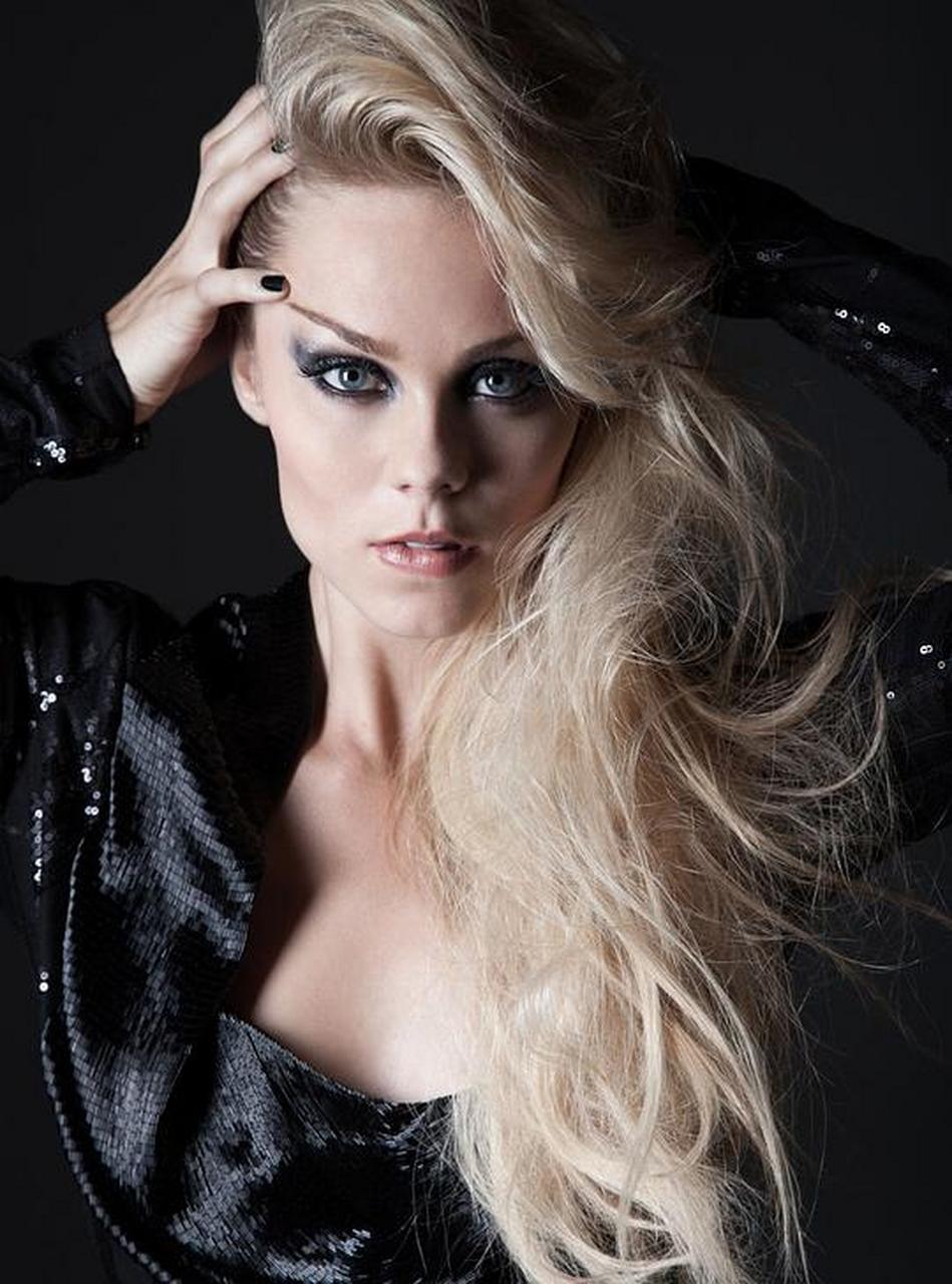 加拿大女演员 劳拉·范德沃特(laura vandervoort)(c)