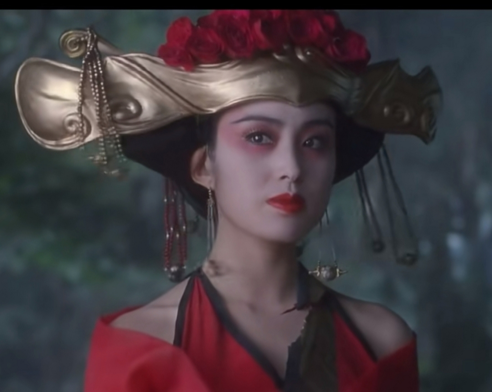 张敏演的阿紫:古灵精怪,野心勃勃 移花宫宫主:狠辣绝情,不可方物