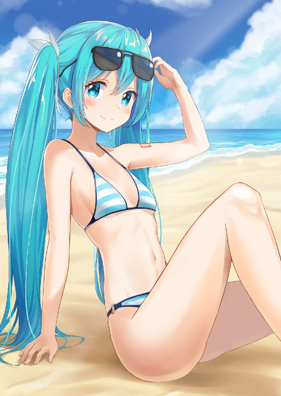 初音未来泳装 #二次元# #初音未来# #二次元美图