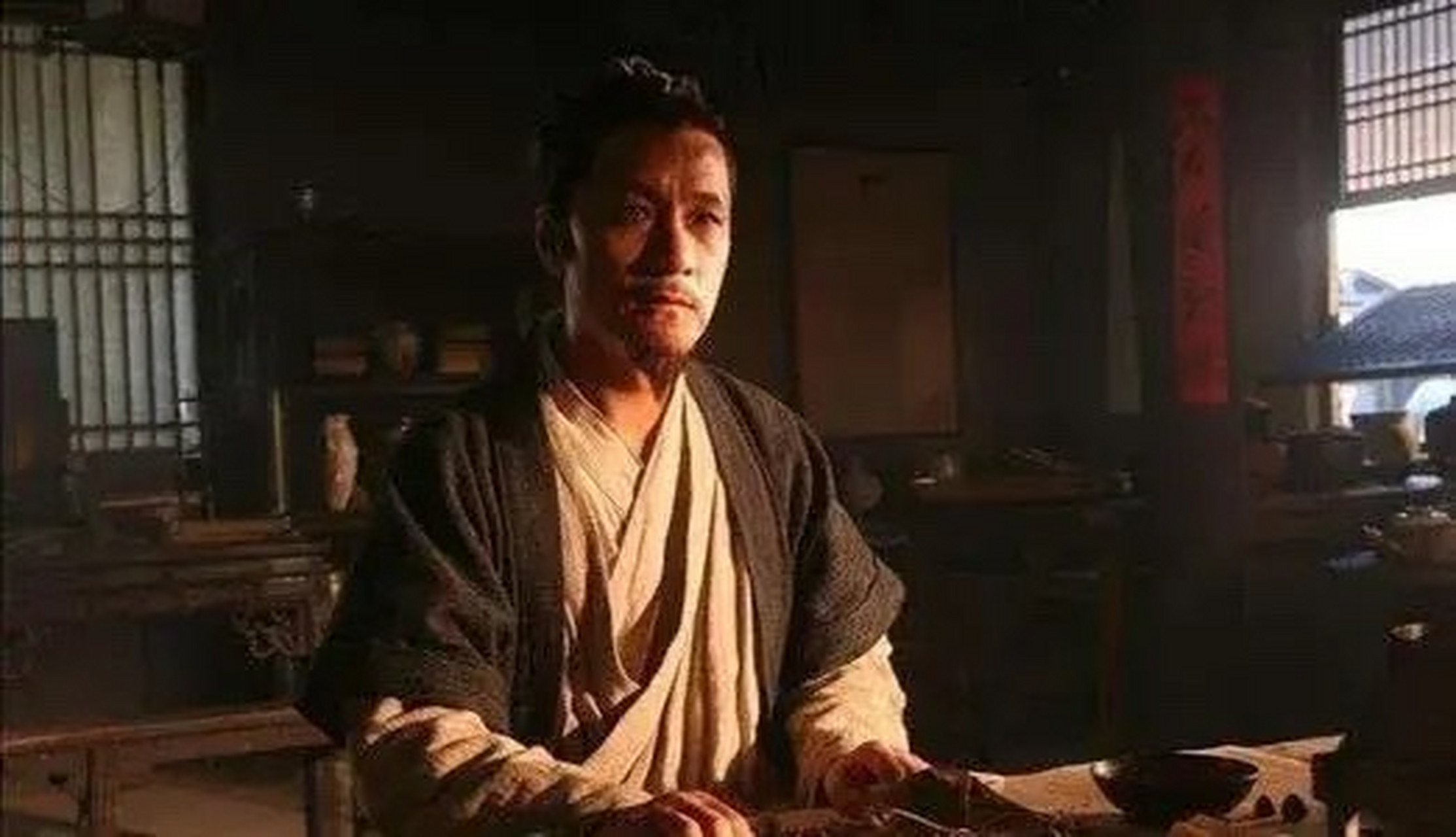 1664年九月,杭州弼教坊刑场人山人海,张煌言被清军抓获押到杭州处斩.