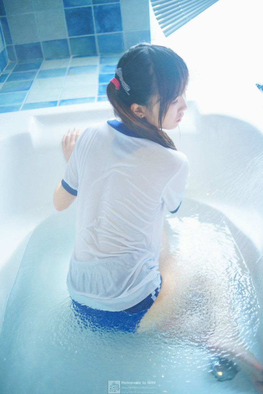 美少女 jk 浴缸#服装