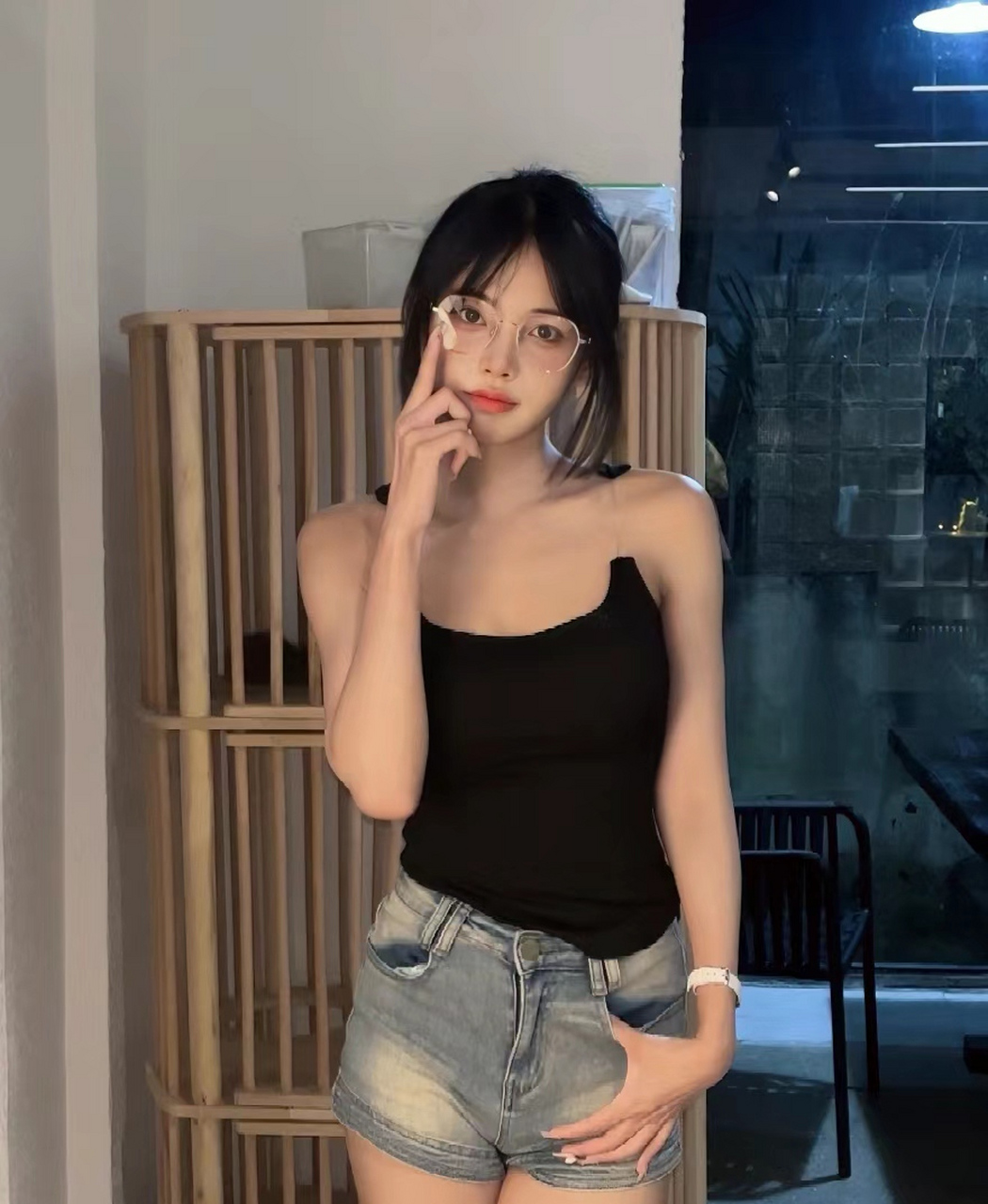 都说眼镜妹反差#美女