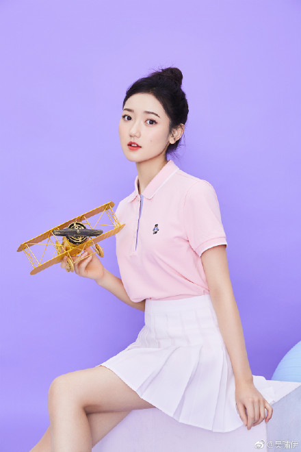 吴骦伊