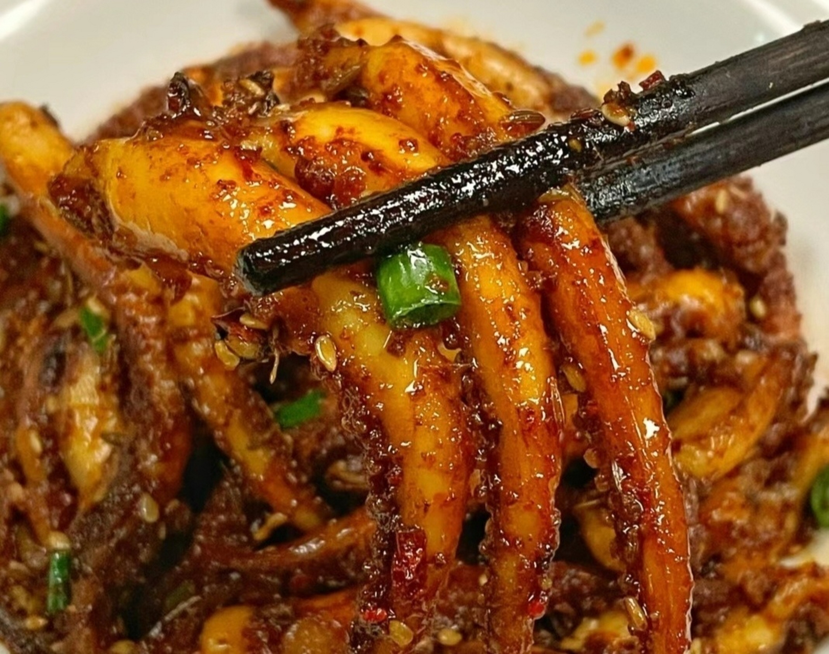 香辣鱿鱼须,让人垂涎欲滴.