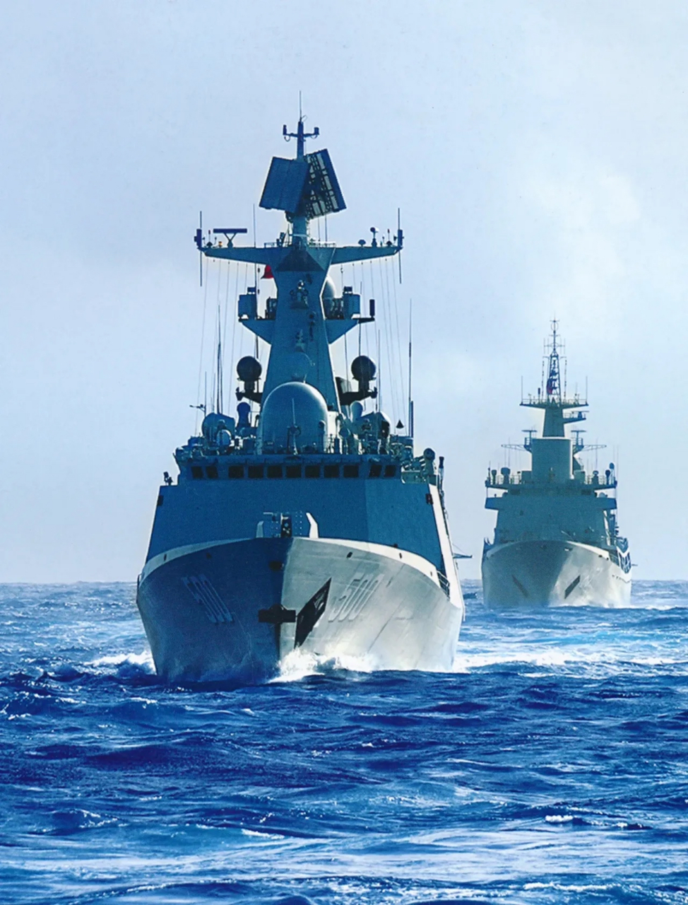 中国9899海军500咸宁舰 054a型护卫舰 该舰为该型的第二批次,加装