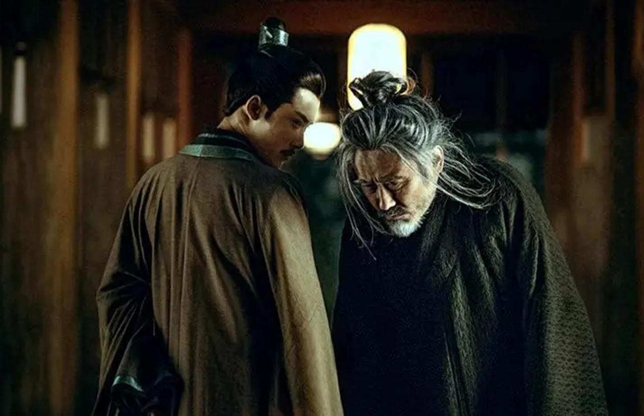 司马懿明知空城计是假,为何还坚决退兵?不得不佩服他的高瞻远瞩
