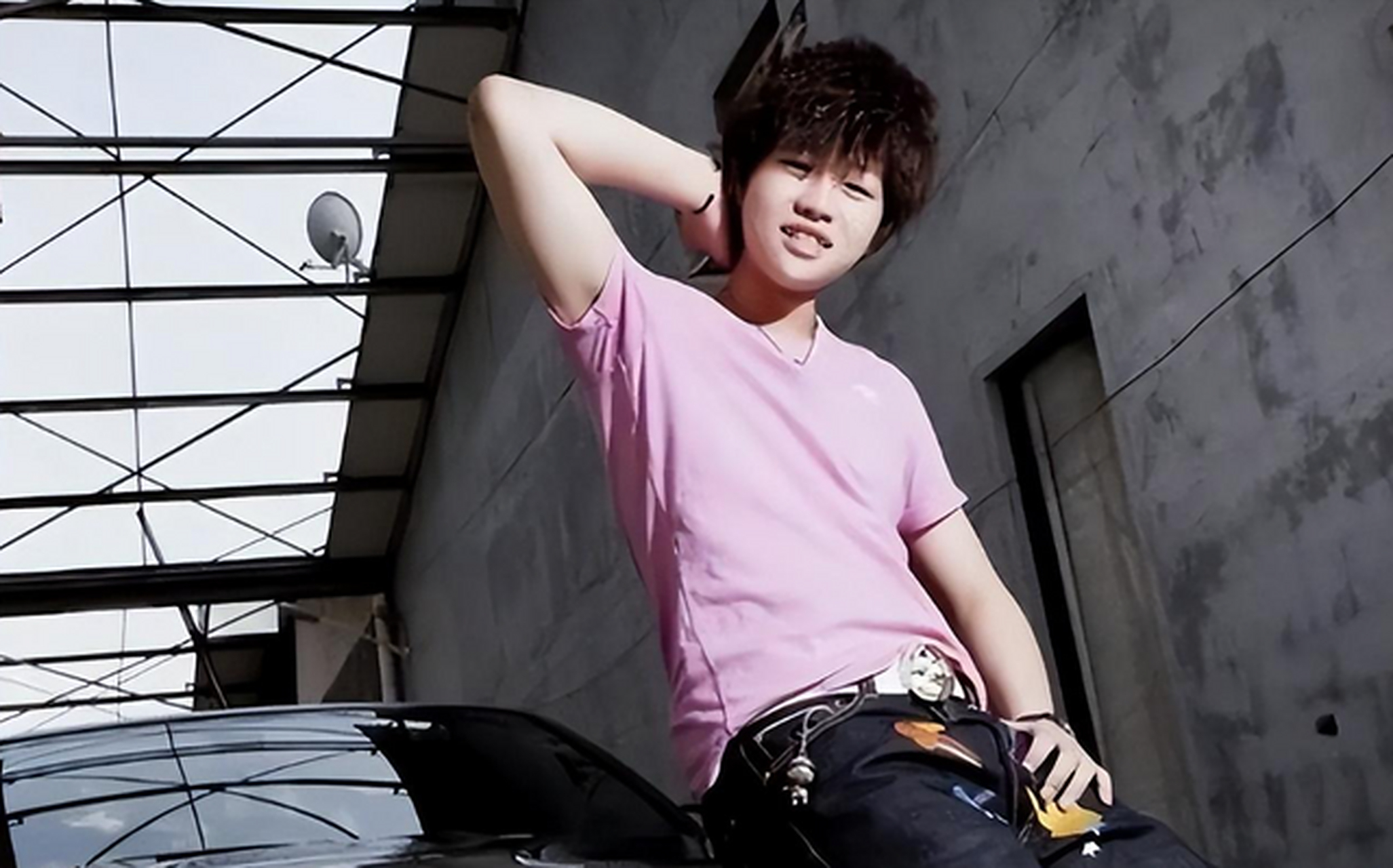 曝梦鸽带儿子李天一远赴美国躲清闲,独留李双江国内捞金,84岁仍接商演