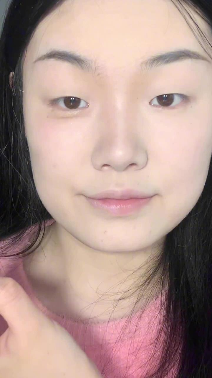 单眼皮不同风格卧蚕 打造完全不一样的眼妆风格