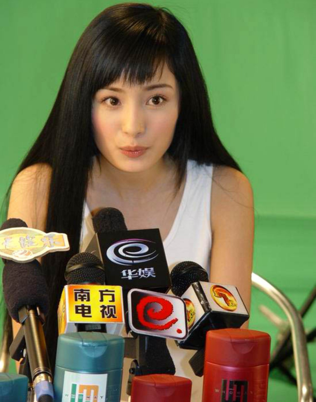 杨幂早期出道照片