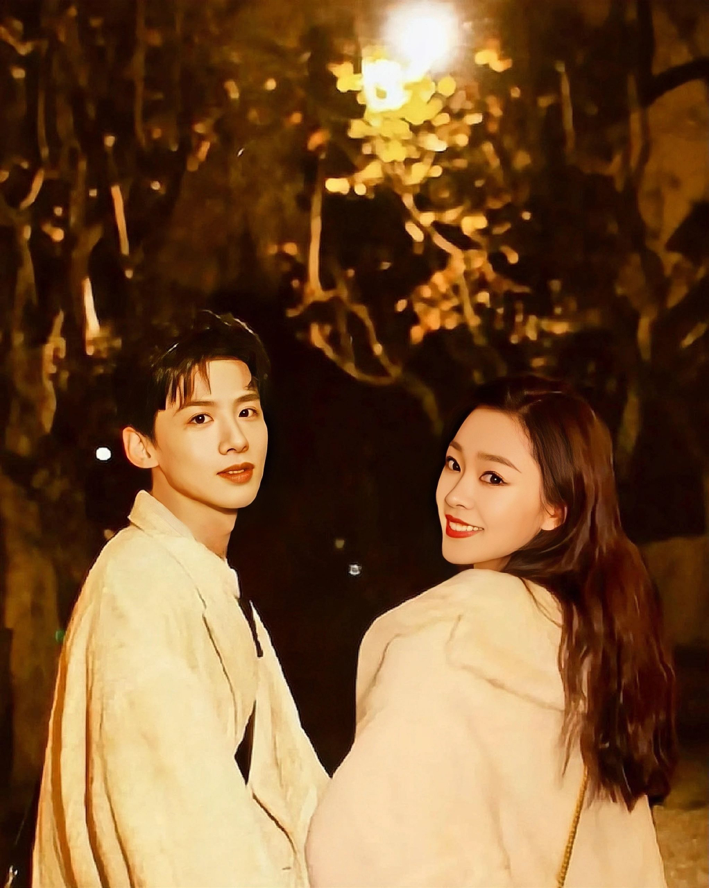 白敬亭没出轨,网传的出轨流量不是他,他和宋轶好着呢.  2.