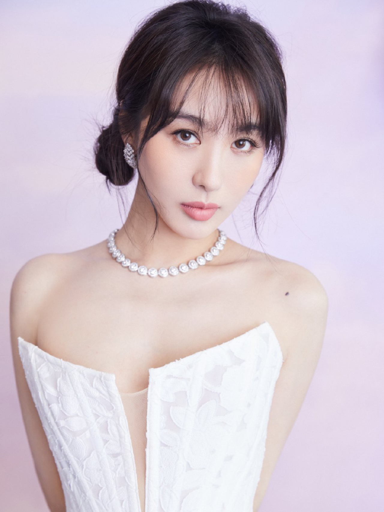 美女壁纸第217期—李菲儿