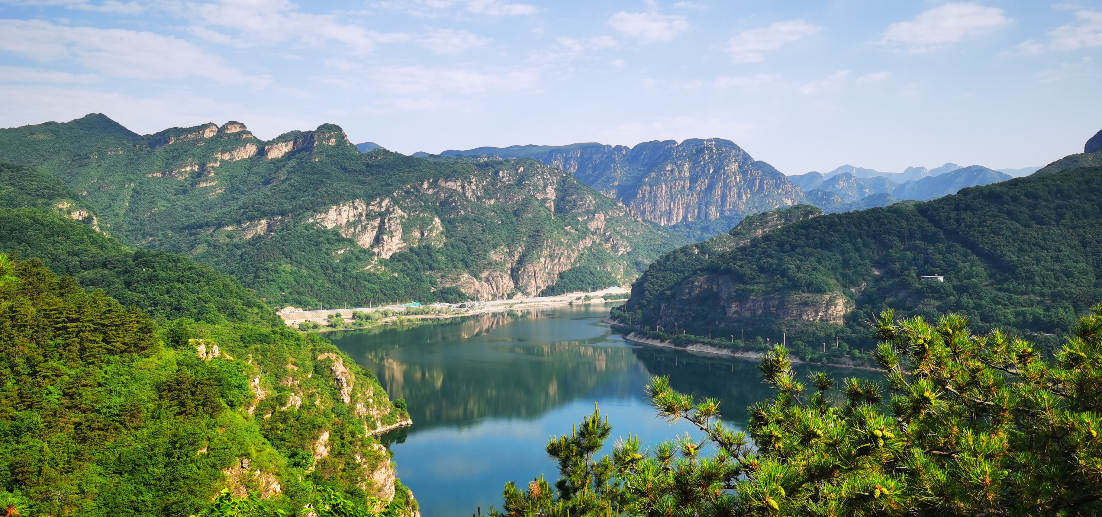 北京平谷黄松峪水库西侧长城小环线