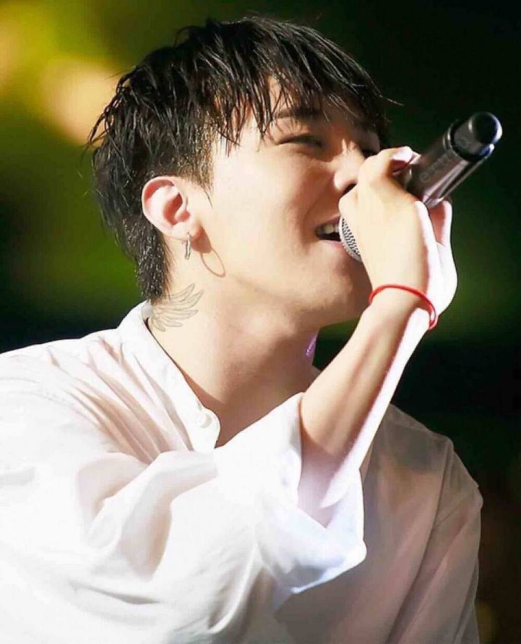 #金秋图文动态创作节# 不作不死!韩国歌手权志龙因涉嫌吸毒被立案:1,