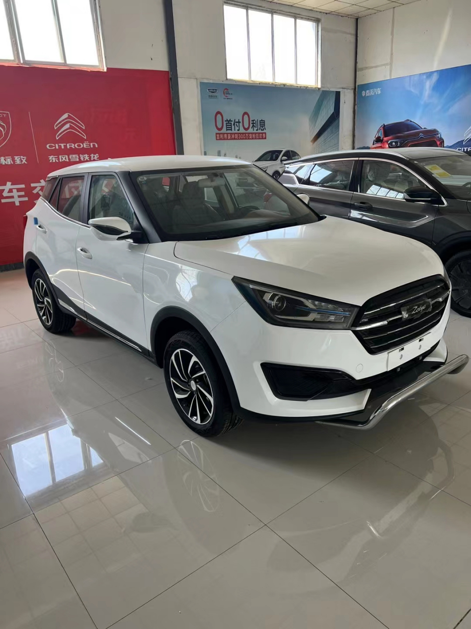 23款众泰t300,4万多的suv来了,全新, 23款众泰t300 手续随车,手续随车