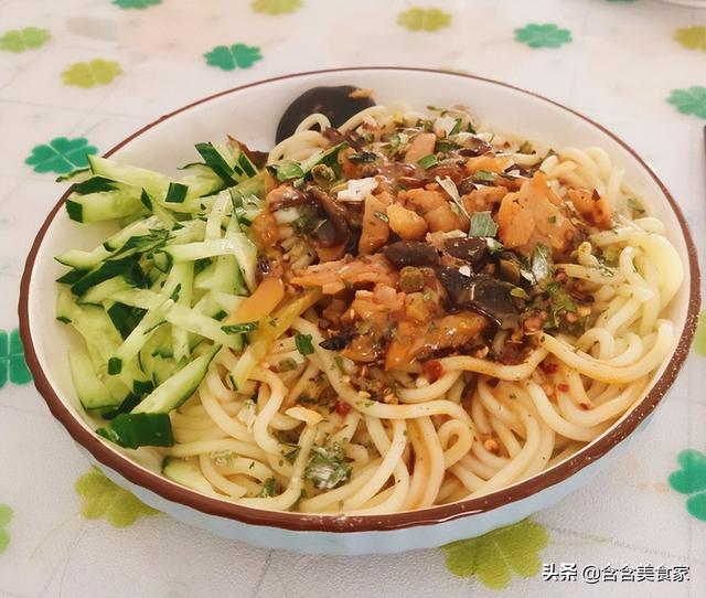 《美食家》 美食家是什么意思