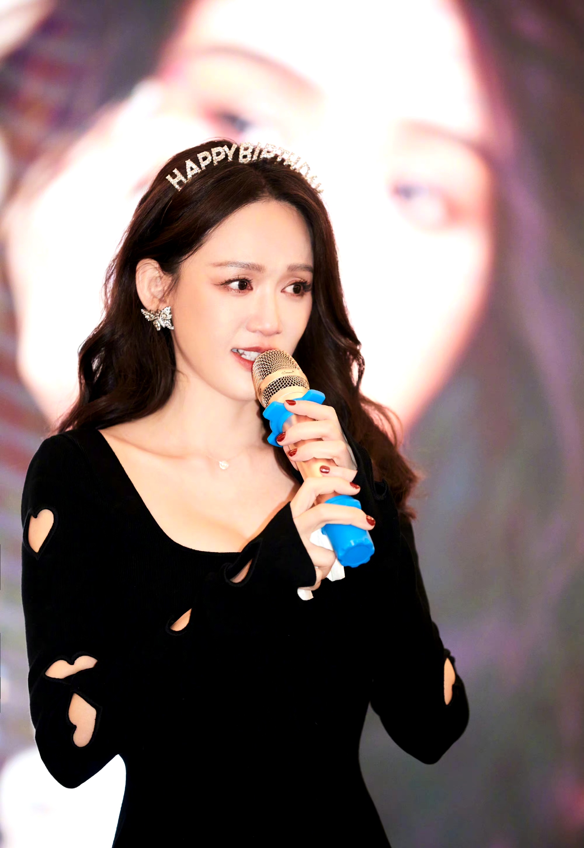 大龄"剩男"胡歌和大龄"剩女"陈乔恩