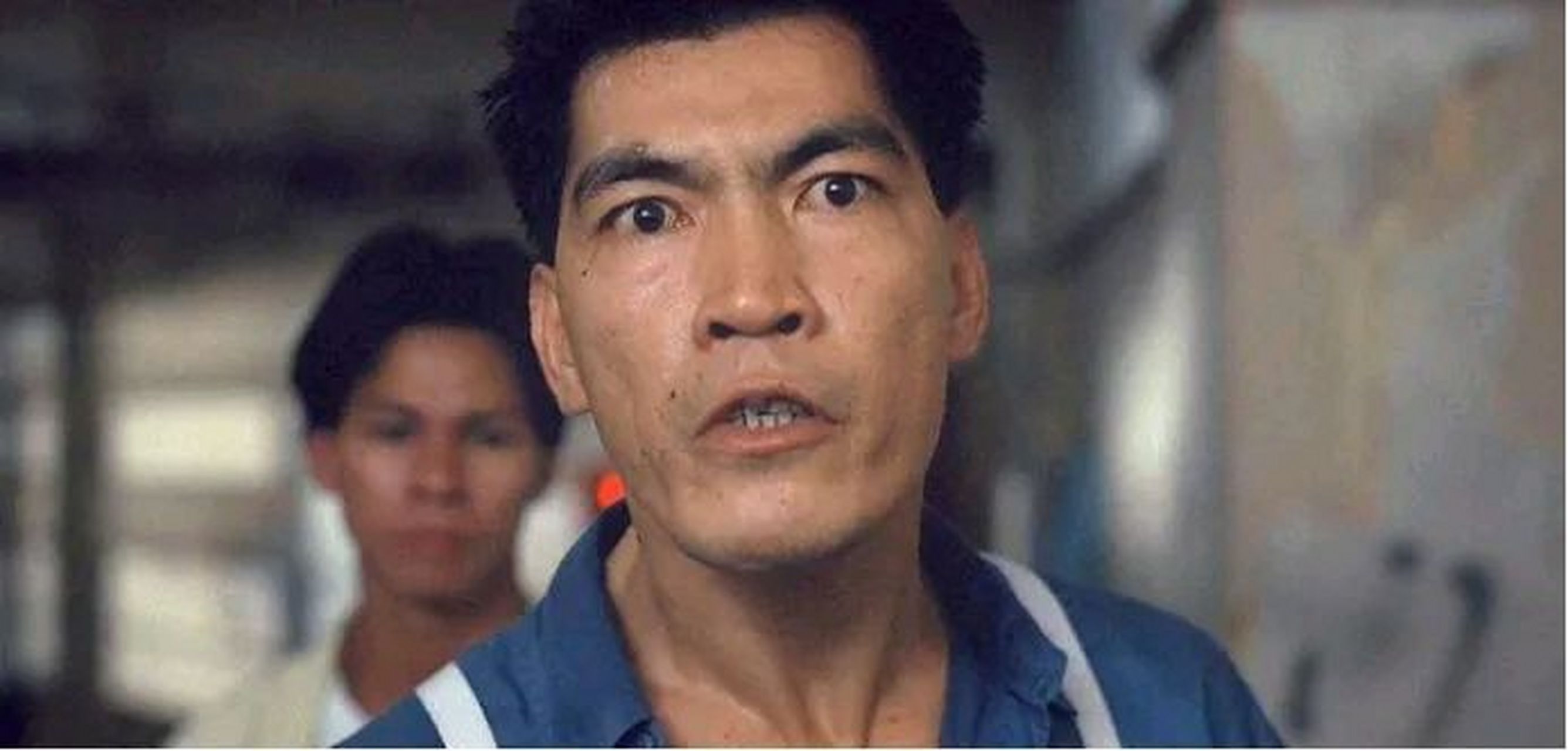 当年,蓝洁瑛落魄到流落街头吃不起饭,成奎安知道后,于心不忍,他来到