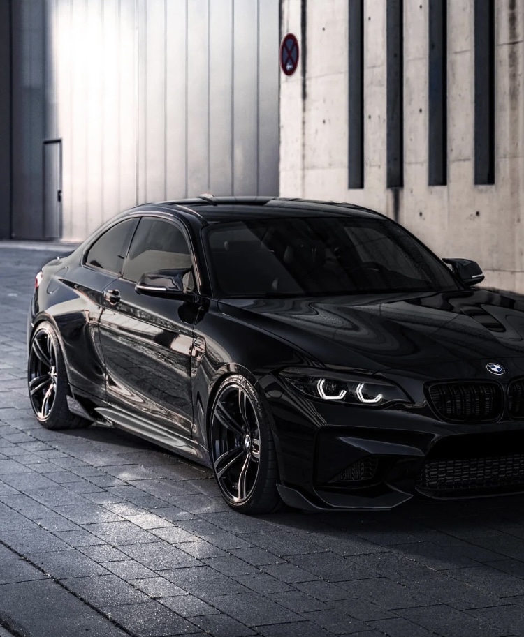 宝马m2雷霆版超帅大片,黑武士令人肃然起敬!