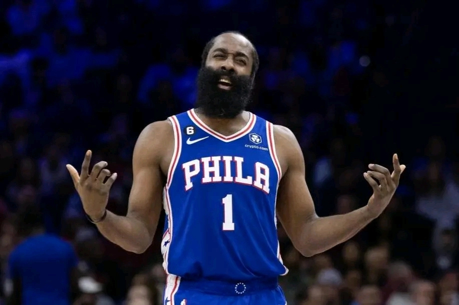 作为76人新主教练的尼克纳斯吐槽过哈登的碰瓷打法恶心