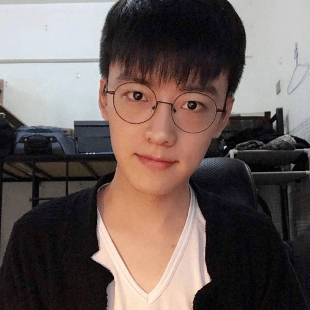 牛东文