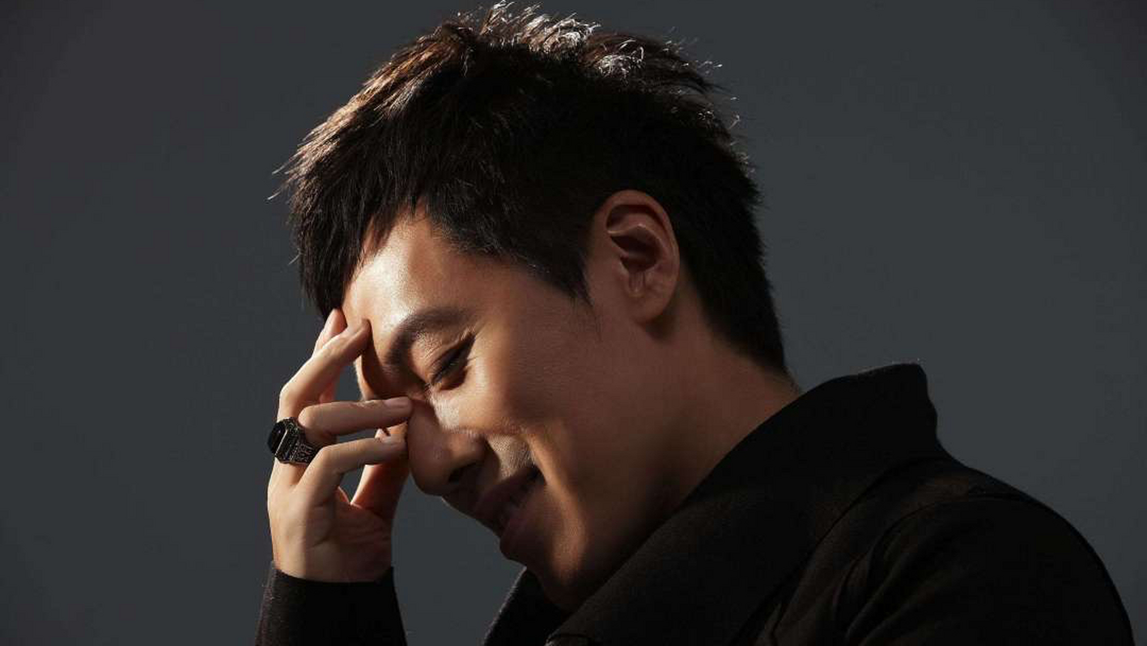 《用心良苦》是由十一郎作词,张宇作曲并演唱的歌曲.