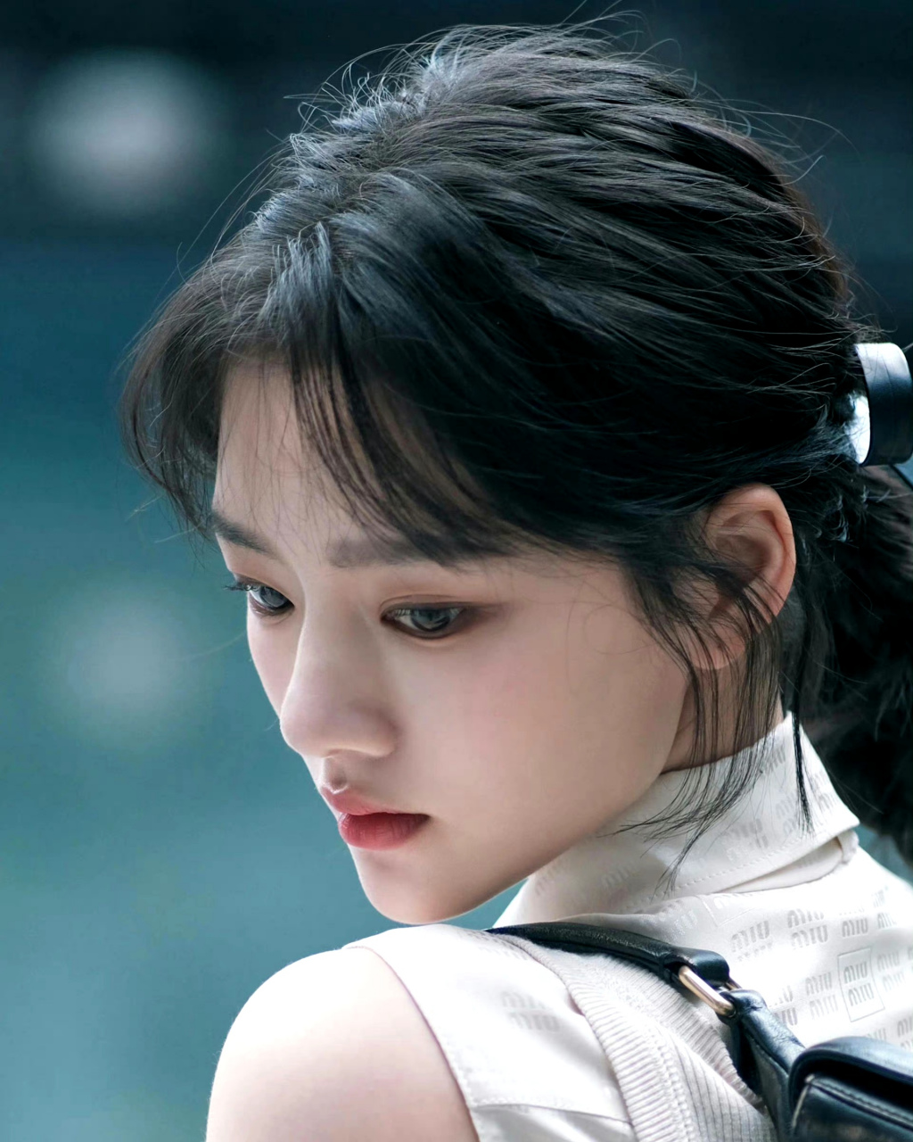 任敏的侧脸太绝了,有这侧脸我高低得横着走 67