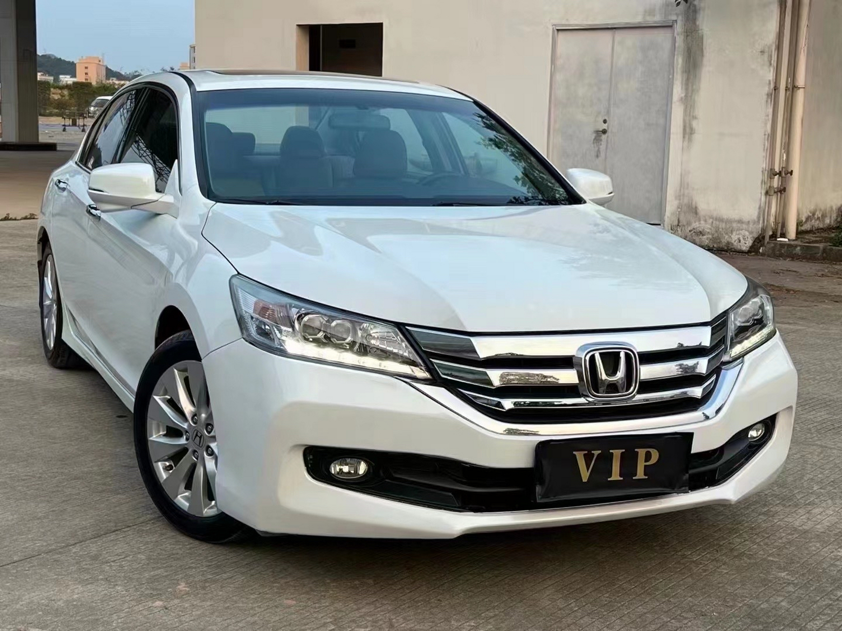 超级极品2015年9代雅阁2.4豪华版,纯个人一手车,实表行驶4.