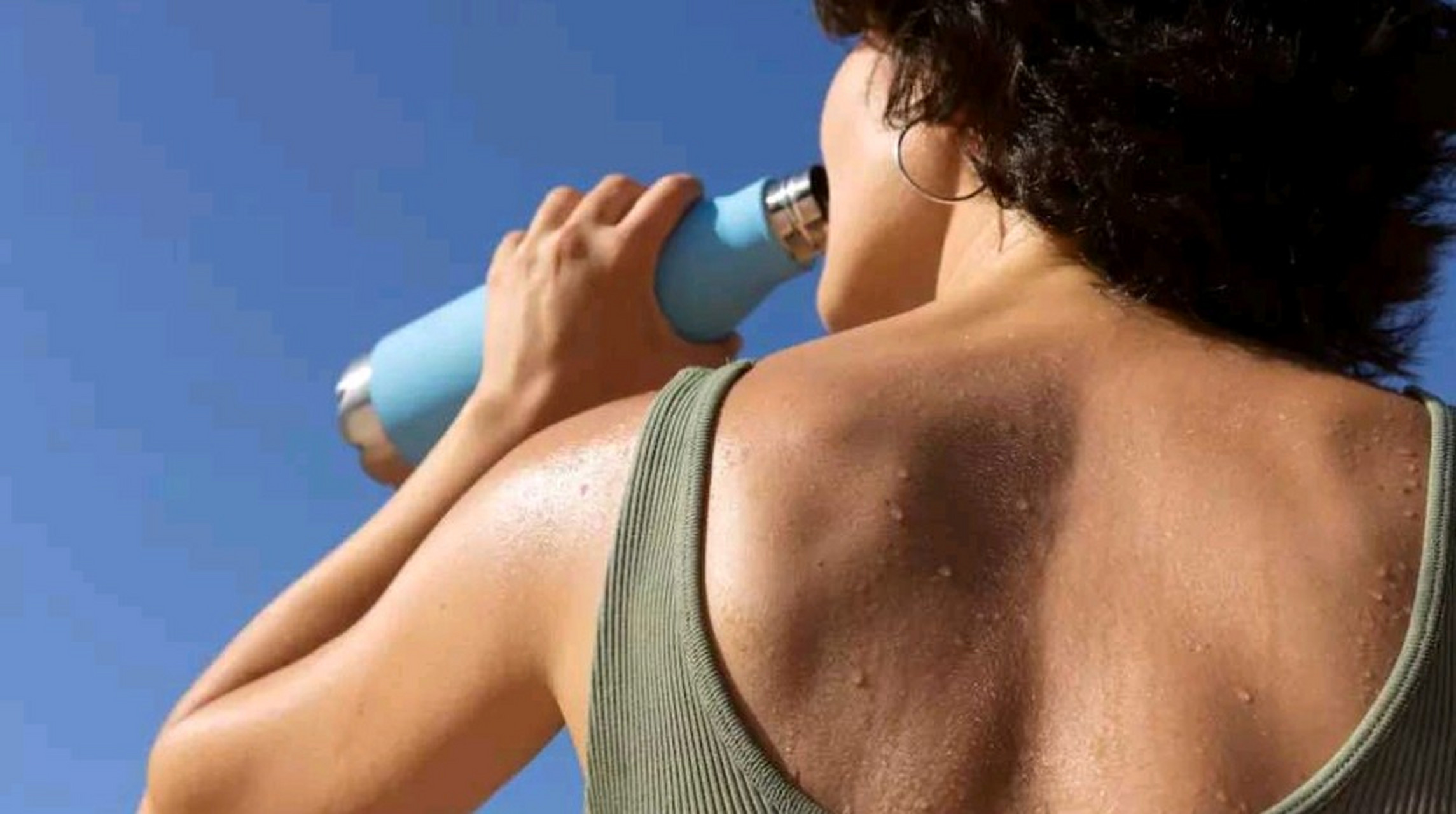 为什么动不动就出汗女人为什么在线