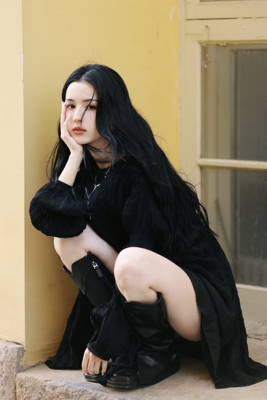 哈妮克孜高清壁纸头像(三十五)[鲜花]