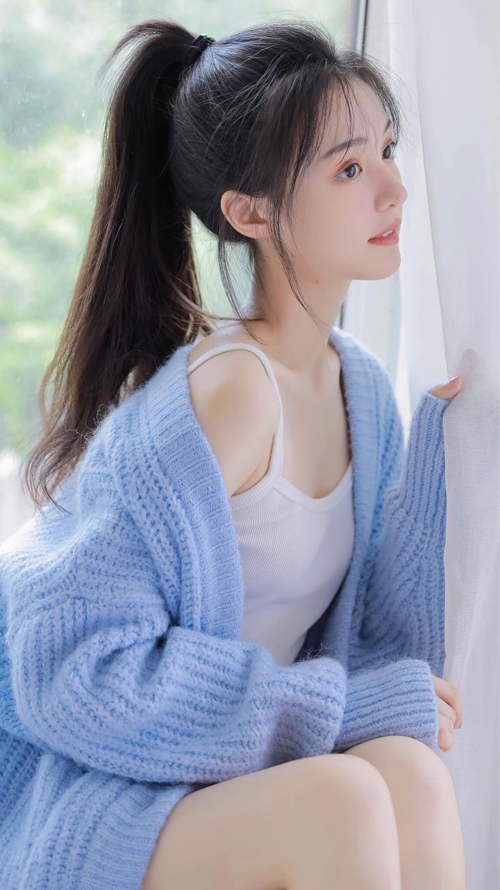 明艳端庄,冰清玉洁!#气质# #美少女