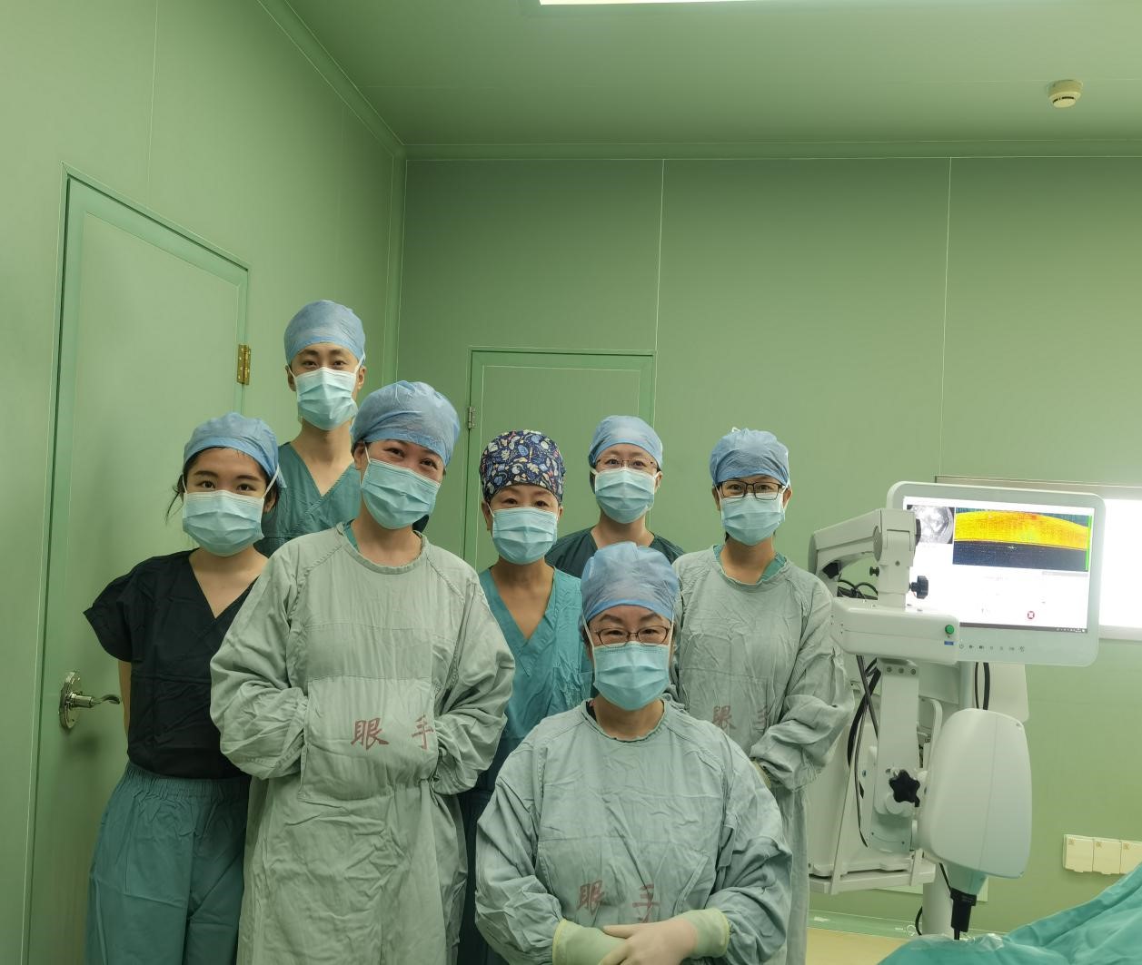 革新荟萃|中国首例人工角膜内皮移植在北医三院眼科获圆满成功