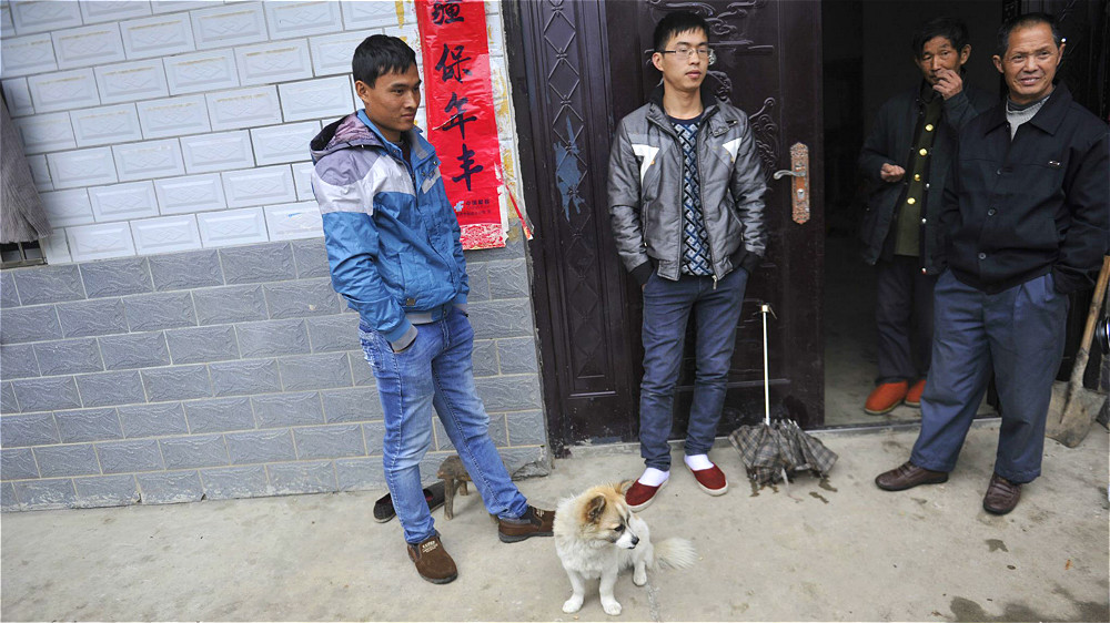 山东农村35岁单身青年,渴望爱情却敢直面单身的人生!