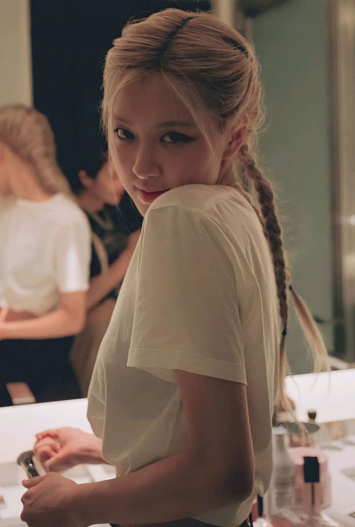 "花栗鼠朴彩英":澳洲野玫瑰的绝美绽放!