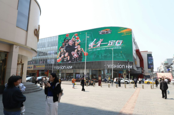 辽宁男篮总决赛海报曝光,杨鸣创造历史性时刻