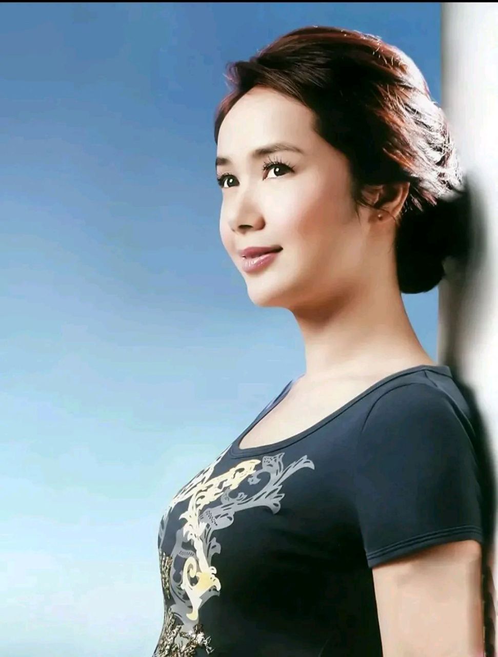 年轻时的蒋雯丽