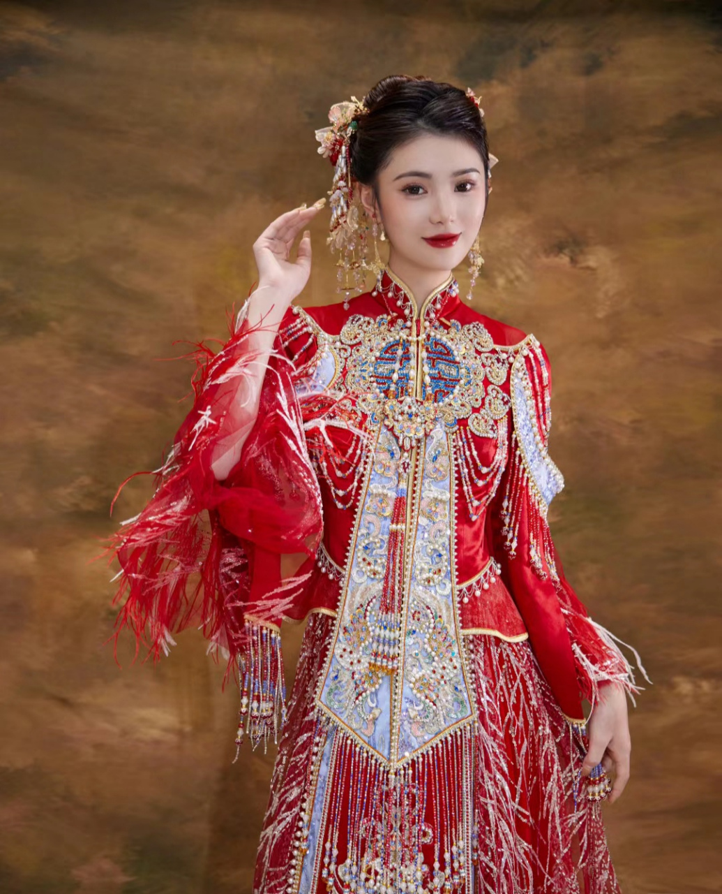 红色的秀禾服  漂亮