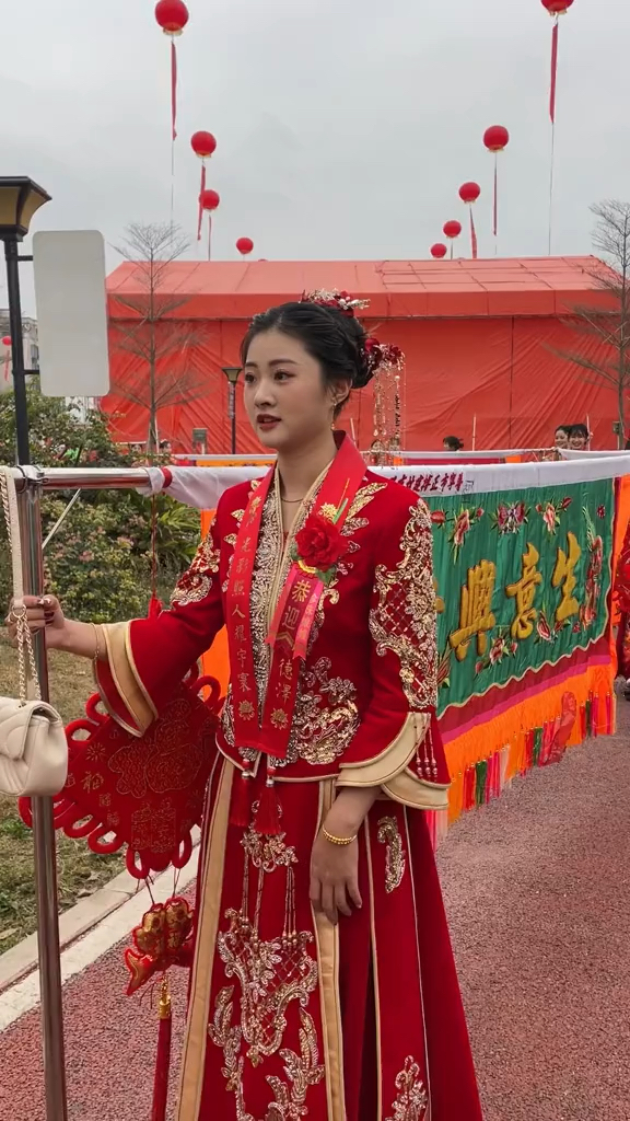 潮汕美女 标旗图片