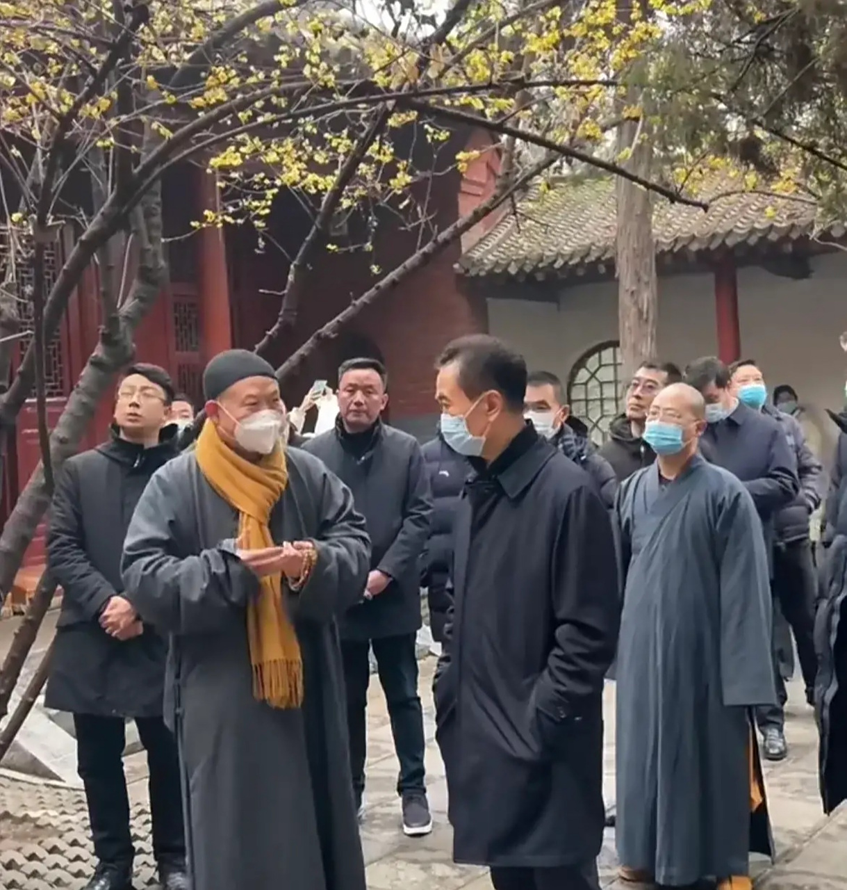 王健林现身白马寺，王健林是怎么还清6000亿的