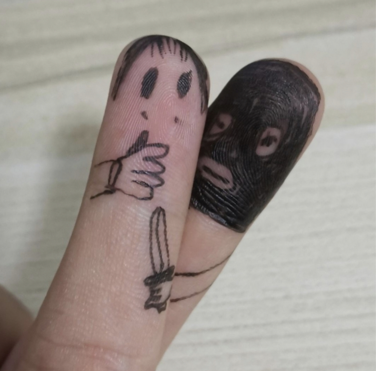 手指画「我被打劫了」[大笑]